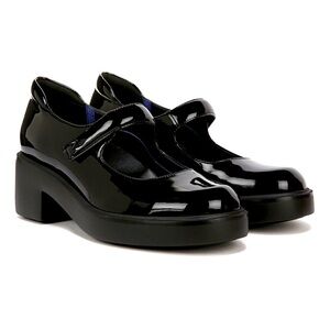 Amanda Mary Jane Platform Pump by
Naturalizer